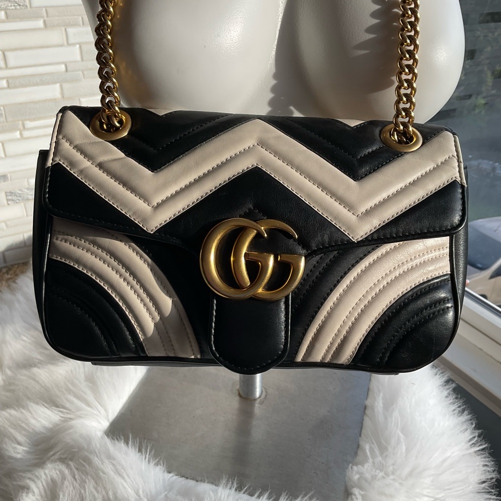 Gucci Marmont GG Black White Chevron Matelasse Leather Fold Over Flap Bag - Picture 5 of 10